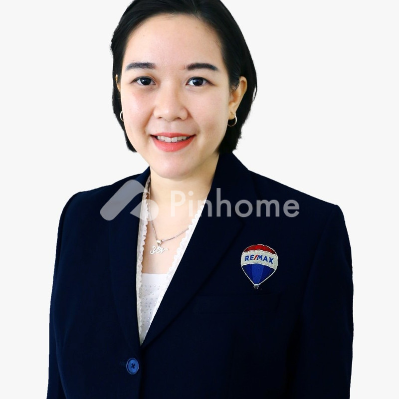 Natasya Emulia