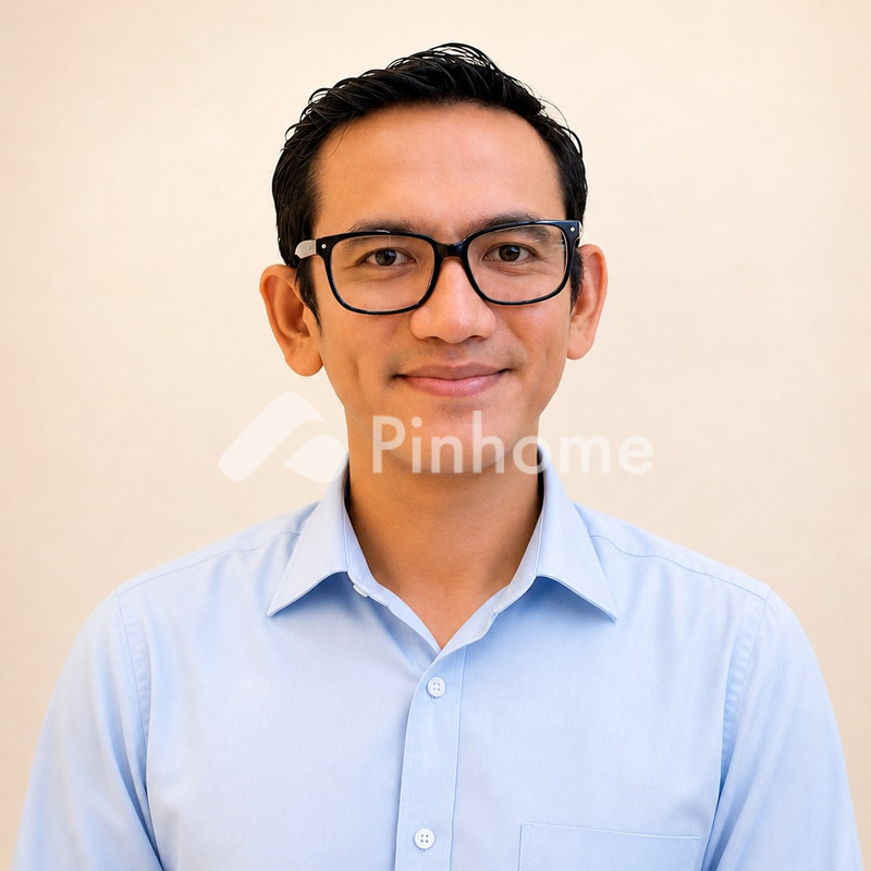 Reinhard Samosir