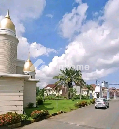 dijual tanah komersial lokasi strategis di golden park - 3