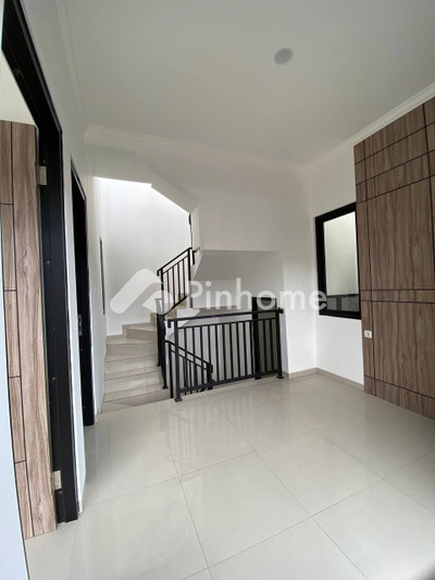 Rumah Dijual di Alfi's Residence, Bojongsari, Kota Depok, 2,2 KM, 3-3 KT, LT 58-58m², LB 102-102m²