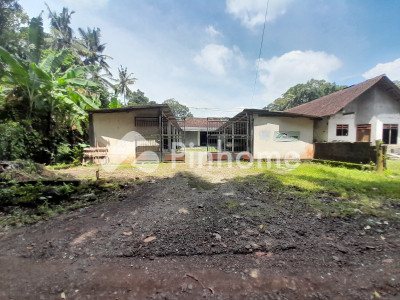 Rumah Dijual di Gambiran, Kab. Banyuwangi, 2 KM, 5 KT, LT 1255m², LB 292m²