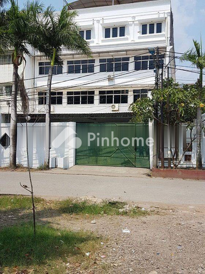 Ruko Dijual di Tanjung Priok, Kota Jakarta Utara, 4 KM, LT 630m², LB 2500m²