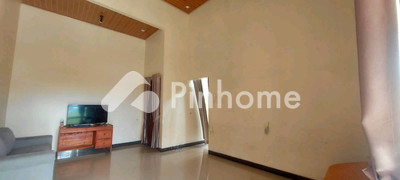 Rumah Dijual di Maulafa, Kota Kupang, 2 KM, 5 KT, LT 522m², LB 145m²