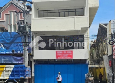 Sewa Ruko di Gondokusuman, Kota Yogyakarta, 2 KM, LB 500m²