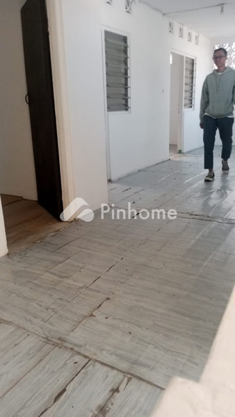 Rumah Dijual di Cipeundeuy, Kab. Bandung Barat, 3 KM, 5 KT, LT 227m², LB 170m²