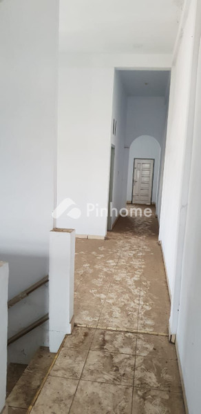 Ruko Dijual di Jambi Luar Kota, Kab. Muaro Jambi, 2 KM, LB 150m²