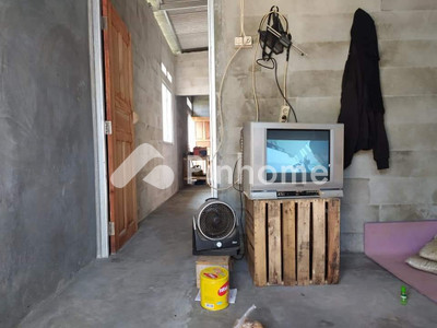 Tanah Komersial Dijual di Beji, Kota Depok, LT 306m²
