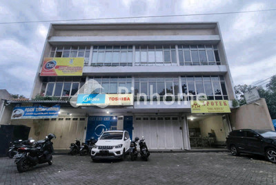 Ruko Dijual di Rungkut, Kota Surabaya, 3 KM, LB 190m²