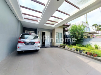 Rumah Dijual di Dau, Kab. Malang, 3 KM, 3 KT, LT 296m², LB 200m²