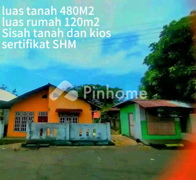 Rumah Dijual di Pulau Ternate, Kota Ternate, 2 KM, 4 KT, LT 480m², LB 120m²