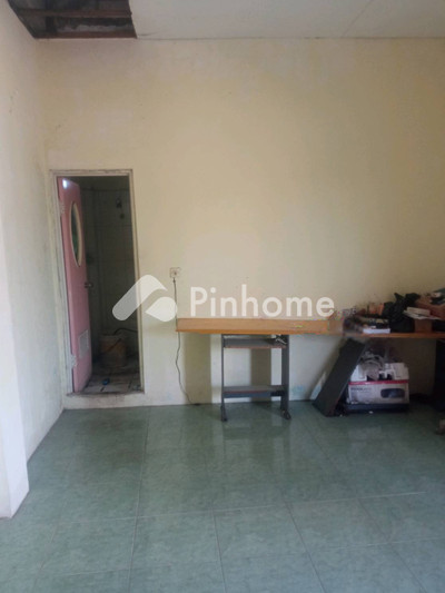 Rumah Dijual di Kelapa Lima, Kota Kupang, 2 KM, 6 KT, LT 200m², LB 224m²