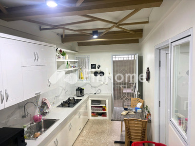 Rumah Dijual di Babakan Madang, Kab. Bogor, 3 KM, 4 KT, LT 248m², LB 180m²