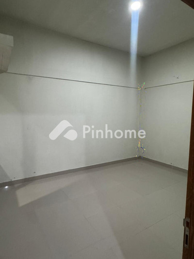Sewa Rumah di Lubuk Kilangan, Kota Padang, 2 KM, 4 KT, LT 170m², LB 120m²