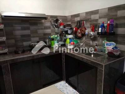 Rumah Dijual di Lubuk Baja, Kota Batam, 2 KM, 3 KT, LT 105m², LB 168m²