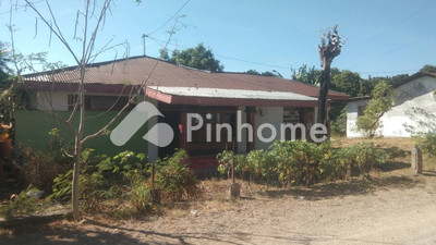 Rumah Dijual di Maulafa, Kota Kupang, 1 KM, 4 KT, LT 400m², LB 234m²