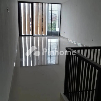 Ruko Dijual di Tebet, Kota Jakarta Selatan, 3 KM, LB 190m²