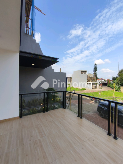 Rumah Dijual di Jagakarsa, Kota Jakarta Selatan, 4 KM, 4 KT, LT 131m², LB 280m²