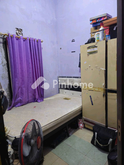 Rumah Dijual di Cilodong, Kota Depok, 2 KM, 4 KT, LT 210m²