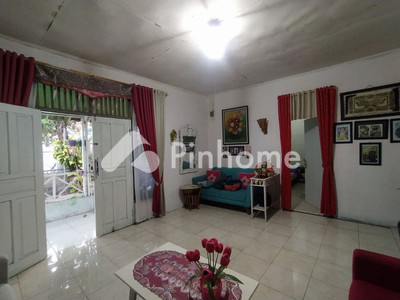 Rumah Dijual di Cianjur, Kab. Cianjur, 3 KM, 3 KT, LT 330m², LB 200m²