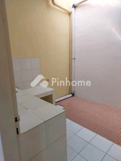 Sewa Rumah di Gunung Putri, Kab. Bogor, 1 KM, 2 KT, LT 72m², LB 45m²