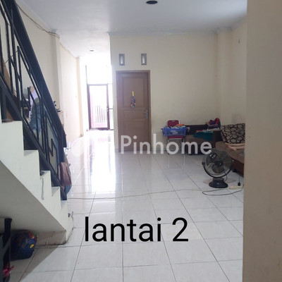 Ruko Dijual di Pondok Aren, Kota Tangerang Selatan, 3 KM, LB 220m²