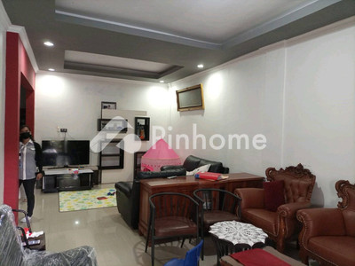 Rumah Dijual di Lubuk Baja, Kota Batam, 2 KM, 3 KT, LT 105m², LB 168m²