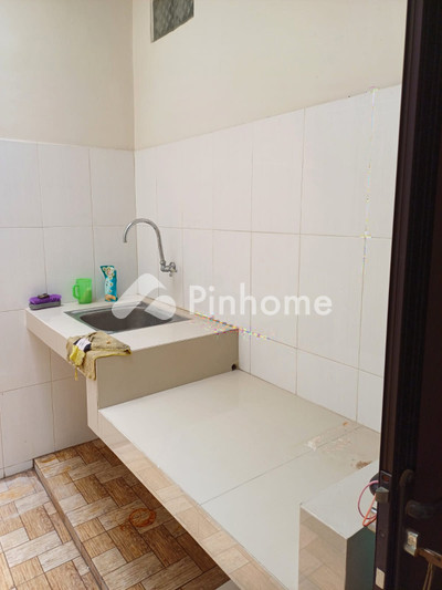 Rumah Dijual di Gunung Anyar (Gununganyar), Kota Surabaya, 5 KT, LT 96m², LB 120m²