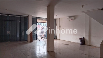 Sewa Ruko di Pancoran Mas, Kota Depok, 2 KM, LB 264m²