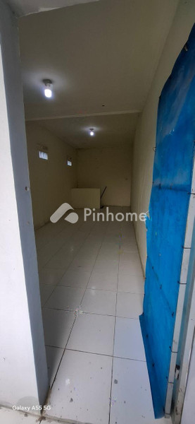 Rumah Dijual di Cengkareng, Kota Jakarta Barat, 1 KM, LT 30m², LB 60m²