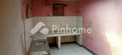 Rumah Dijual di Gunung Putri, Kab. Bogor, 8 KM, 13 KT, LT 310m², LB 275m²