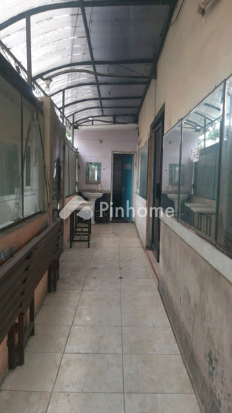 Rumah Dijual di Sawah Besar, Kota Jakarta Pusat, 1 KM, 3 KT, LT 133m², LB 130m²