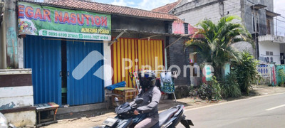 Ruko Dijual di Bogor Tengah, Kota Bogor, 1 KM, LB 180m²