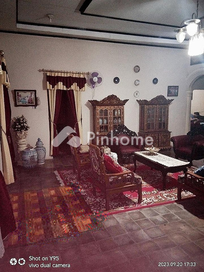 Rumah Dijual di Enggal, Kota Bandar Lampung, 3 KM, 6 KT, LT 398m², LB 370m²
