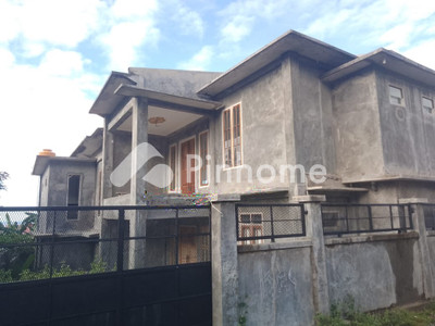 Rumah Dijual di Pulau Ternate, Kota Ternate, 7 KM, 6 KT, LT 15m², LB 20m²