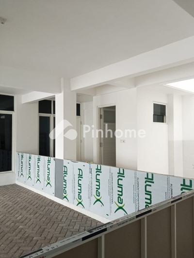 Rumah Dijual di Dau, Kab. Malang, 4 KM, 4 KT, LT 330m², LB 350m²