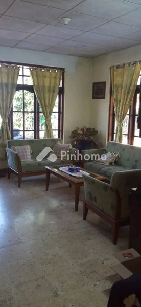 Rumah Dijual di Cimalaka, Kab. Sumedang, 1 KM, 4 KT, LT 305m², LB 205m²
