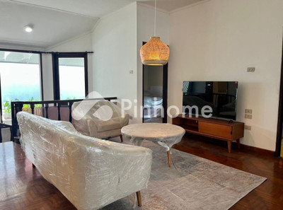 Sewa Rumah di Pademangan, Kota Jakarta Utara, 4 KM, 5 KT, LT 350m², LB 550m²