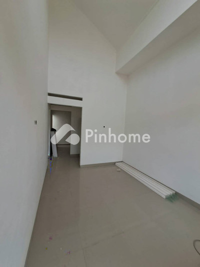 Rumah Dijual di Sawangan, Kota Depok, 1 KM, 2 KT, LT 61m², LB 45m²