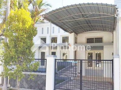 Sewa Rumah di Gunung Anyar (Gununganyar), Kota Surabaya, 1 KM, 2 KT, LT 108m², LB 66m²