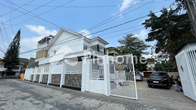 Rumah Dijual di Ilir Barat I, Kota Palembang, 4 KM, 5 KT, LT 246m², LB 150m²