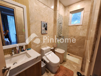 Sewa Rumah di Pademangan, Kota Jakarta Utara, 4 KM, 4 KT, LT 500m², LB 600m²