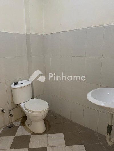 Sewa Ruko di Gambir, Kota Jakarta Pusat, 4 KM, LB 270m²