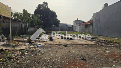 Sewa Tanah Komersial di Sawangan, Kota Depok, LT 1016m²
