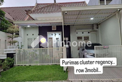Rumah Dijual di Rungkut, Kota Surabaya, 2 KM, 3 KT, LT 152m², LB 123m²