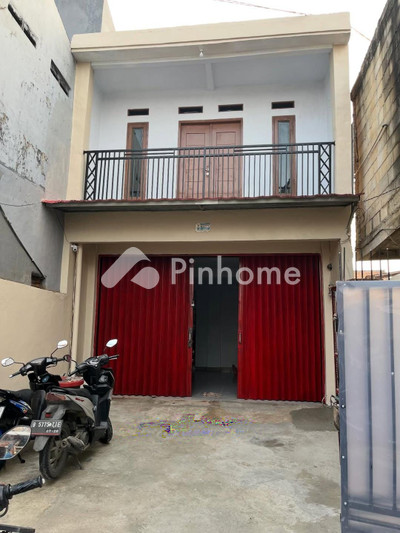 Ruko Dijual di Pondok Aren, Kota Tangerang Selatan, 1 KM, LB 140m²