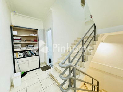 Ruko Dijual di Tebet, Kota Jakarta Selatan, 4 KM, LB 238m²