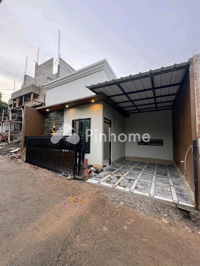 Rumah Dijual di Pancoran Mas, Kota Depok, 1 KM, 3 KT, LT 60m²