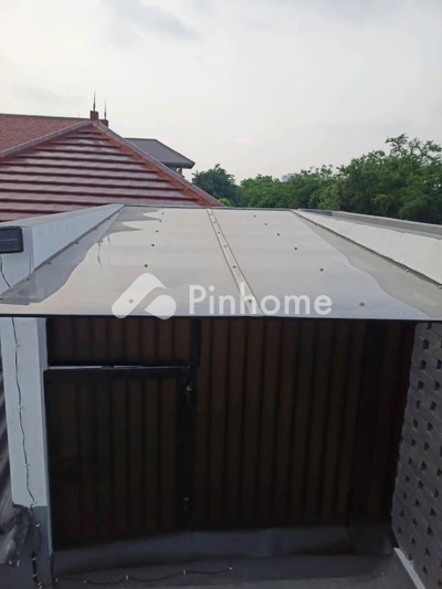 Rumah Dijual di Koja, Kota Jakarta Utara, 6 KM, 6 KT, LT 113m², LB 177m²