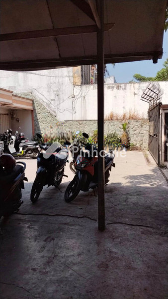 Rumah Dijual di Klojen, Kota Malang, 2 KM, 5 KT, LT 680m², LB 540m²
