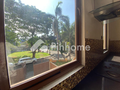 Sewa Rumah di Pademangan, Kota Jakarta Utara, 7 KM, 7 KT, LT 1100m², LB 450m²